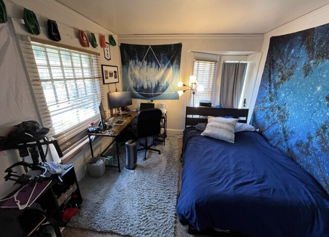 Foto del edificio - 5208 18th Ave NE