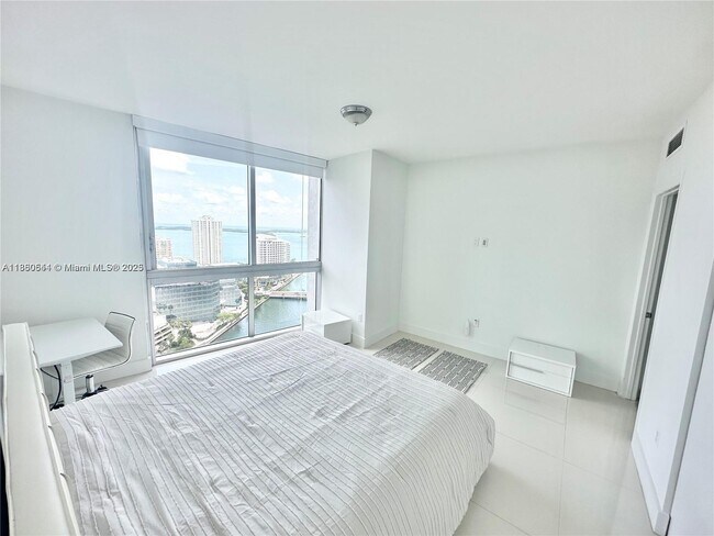 Foto del edificio - 495 Brickell Ave