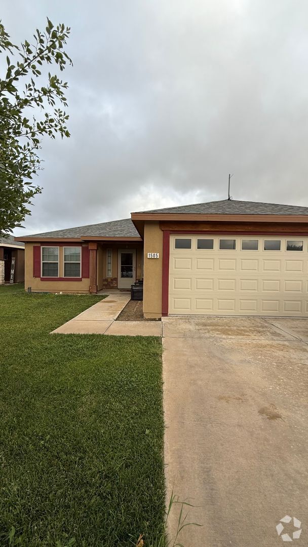 Building Photo - 1505 W Frog Leap Ct