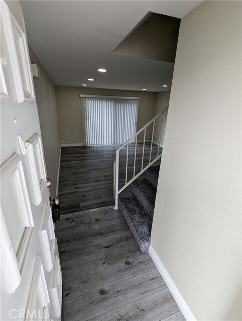 Building Photo - 629 S College Ave