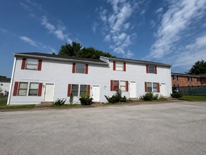 Building Photo - 424 Jennings Ct