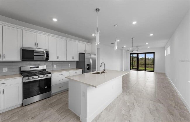 Foto del edificio - 18928 Indian Rock Pl