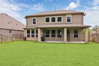 Building Photo - 17727 Misty Brk Ln
