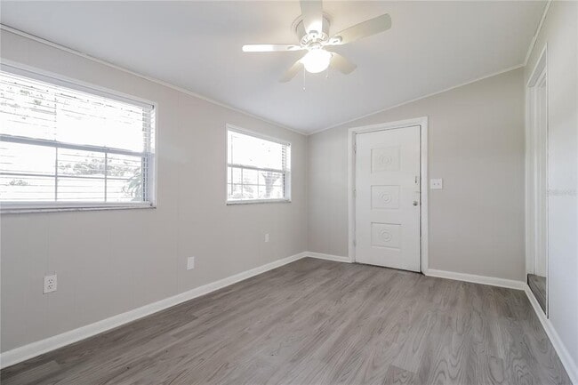 Building Photo - 8315 Calais Cir