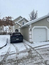 Building Photo - 517 E 950 N
