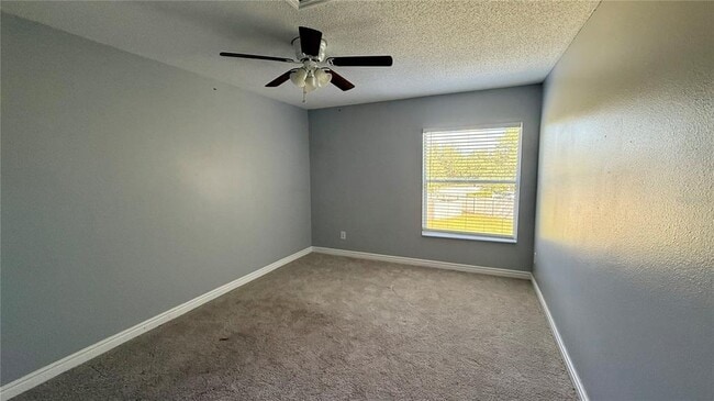 Foto del edificio - 13156 Summerton Dr