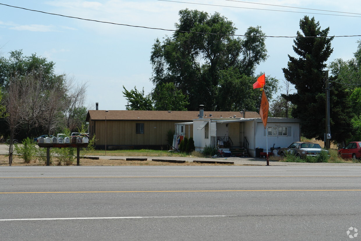 Building Photo - 12565 W Fairview Ave