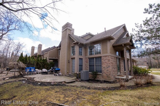 Building Photo - 5206 Royal Vale Ln