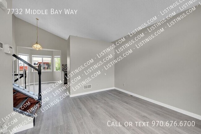 Foto del edificio - 7732 Middle Bay Way