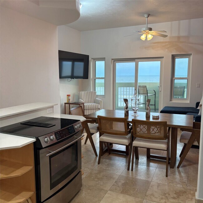 Foto del edificio - 9420 Seawall Blvd