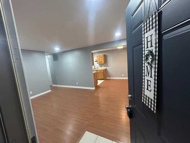 Building Photo - 2340 Carnation Dr