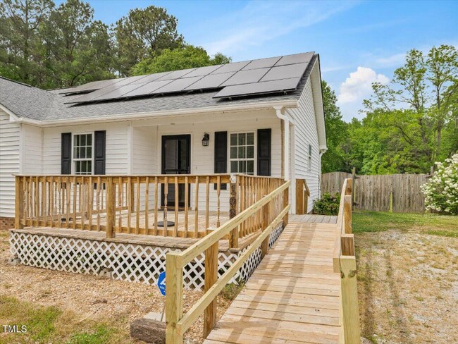 Foto del edificio - 108 Conner Dr