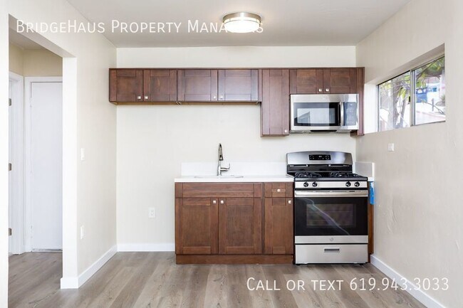 Foto del edificio - Urban Oasis: Second Floor Cozy 1 Bed/1 Bat...