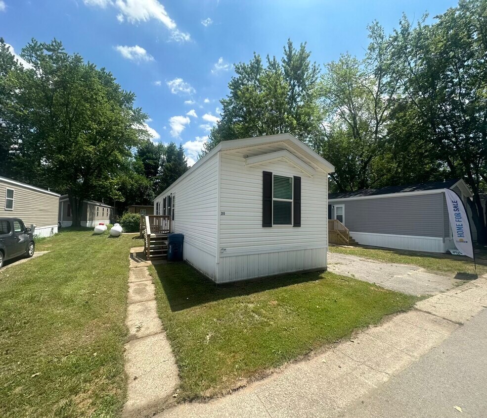 Foto principal - 7519 Dorr St