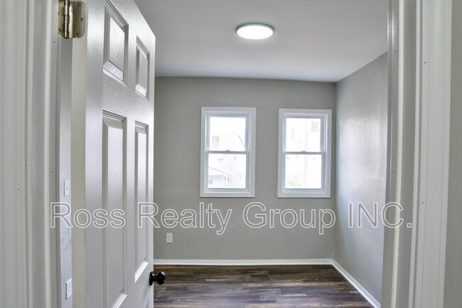 Foto del edificio - 518 Shasta Dr