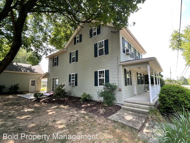 Building Photo - 4 br, 2.5 bath House - 23 W Market St.