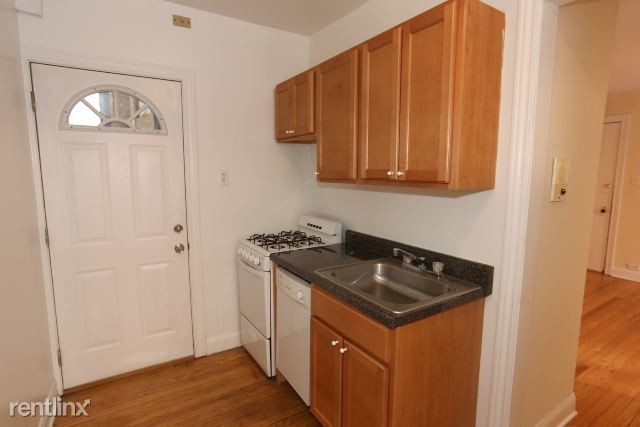 Foto del edificio - 2904 N Mildred Ave