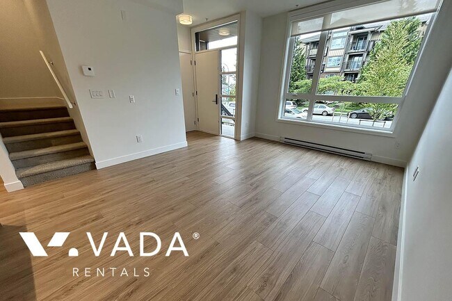 Photo du bâtiment - Kin Collection Townhouse For Rent 112-6085...