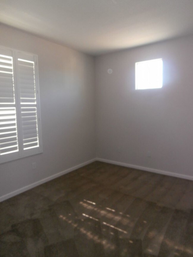 Building Photo - 1821 Bella Lago Dr