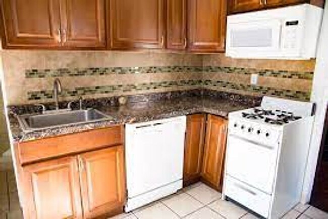 Foto del edificio - 524-8TH