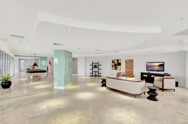 Building Photo - 6301 Collins Ave