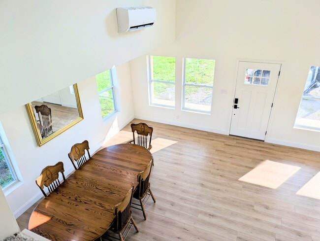 Building Photo - 7713 Martin Mill Pike
