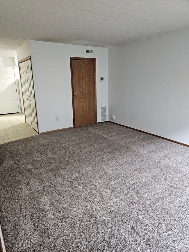 Building Photo - 2980 Donnylane Blvd