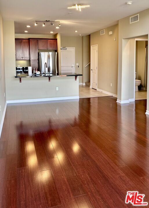 Building Photo - 629 Traction Ave