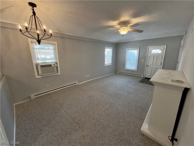 Building Photo - 142 1/2 Beaver Ct