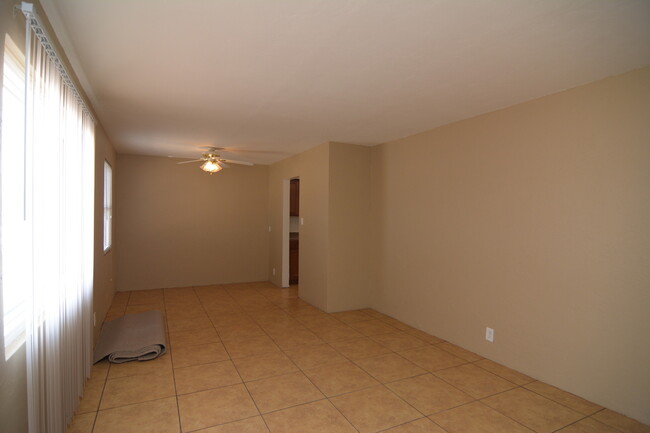 Foto del edificio - Remodeled 3 Bedroom 1 Bath House! Central ...