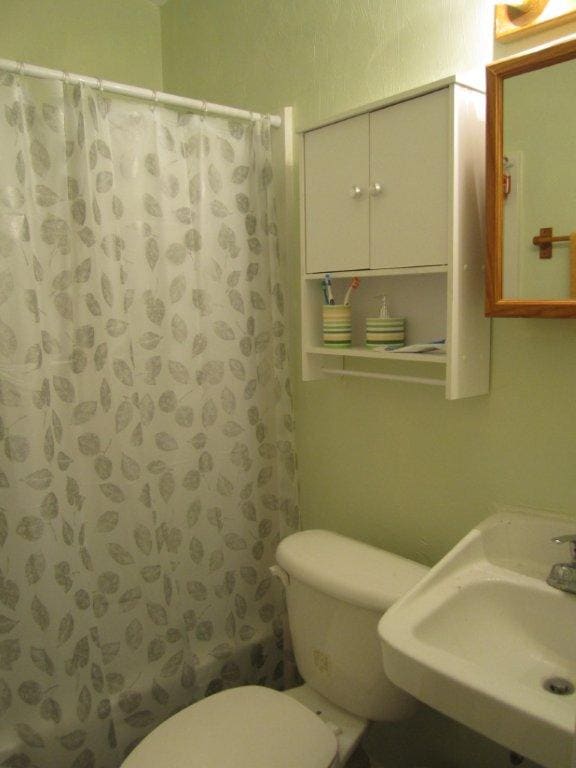 Building Photo - 1101 Colorado St