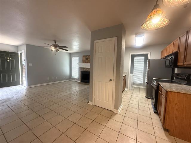 Building Photo - 5981 Arapaho Rd