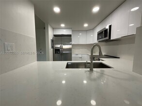 Building Photo - 11235 SW 88th St