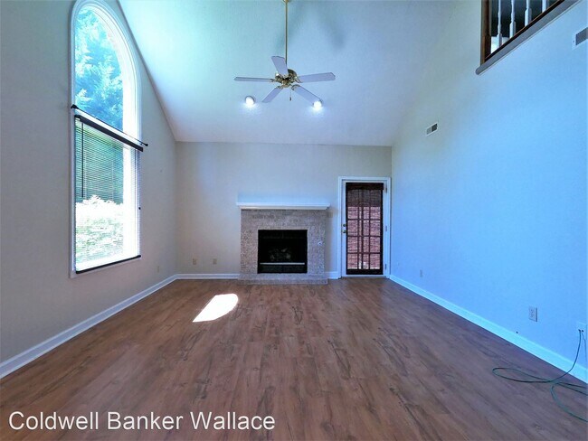 Building Photo - 3 br, 2.5 bath House - 10435 Ravenbrook Lane