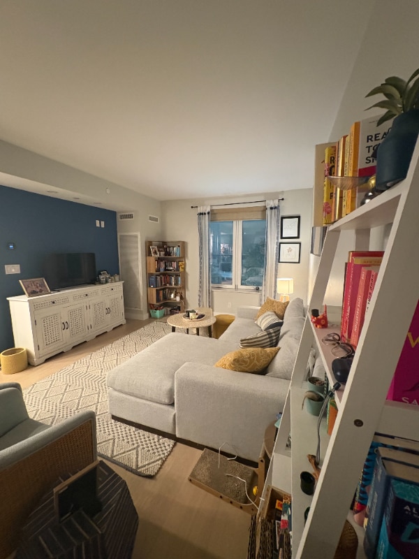 Photo - 932 Broadway (Chelsea, MA)