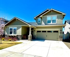 Building Photo - 8039 S Topaz Ridge Ave
