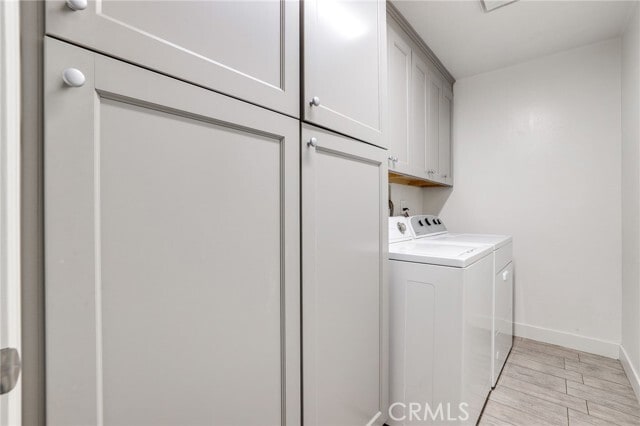 Foto del edificio - 11630 Warner Ave