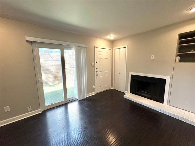Foto del edificio - 4023 N Hall St