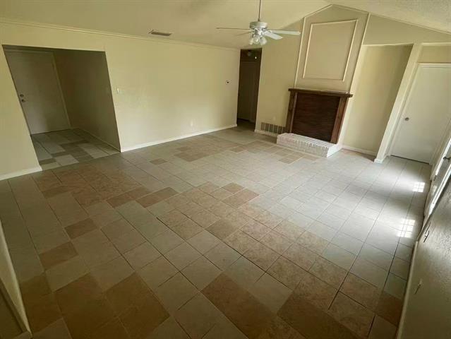 Foto del edificio - 4520 Louisville Dr