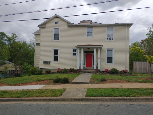 front view of house - 1803 Taylor St