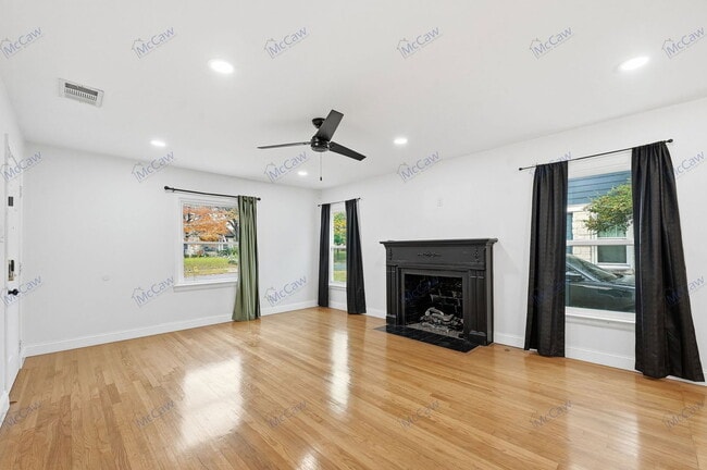 Photo - 1622 Hollywood Ave House