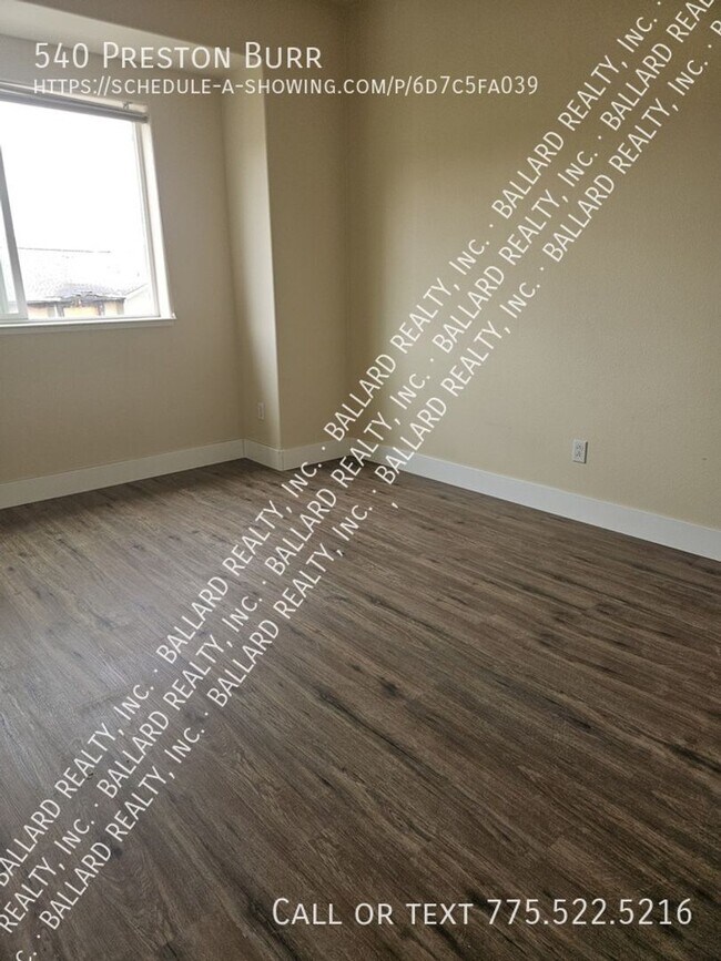 Foto del edificio - Beautiful Townhome at Rancho San Rafael