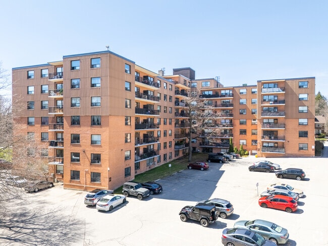 Building Photo - Ridout Towers