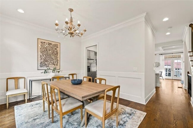 Foto del edificio - 821 Virginia Park Cir NE