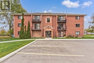 Building Photo - 171 Edgehill Dr