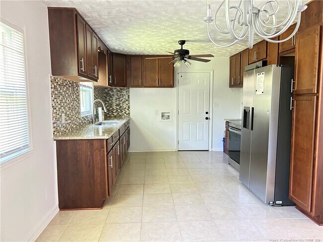 Foto del edificio - 7534 Decatur Dr