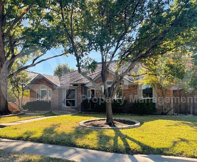 Foto del edificio - 736 Blue Oak Dr