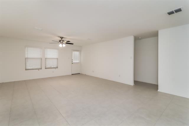 Foto del edificio - 14829 Firerock Rd