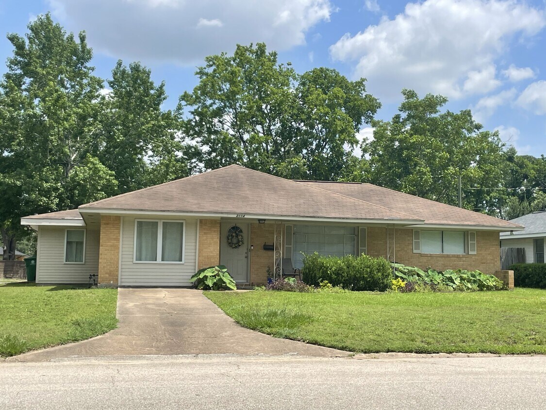 Photo - 2114 Hewitt Dr (Houston, TX)