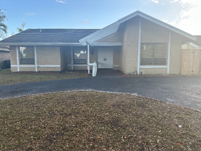 Photo - 8208 SW 12th Pl House